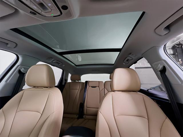 new 2025 Audi Q7 car, priced at $72,455