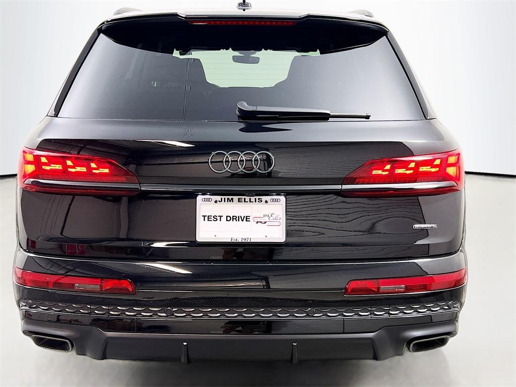 new 2026 Audi Q7 car, priced at $90,716