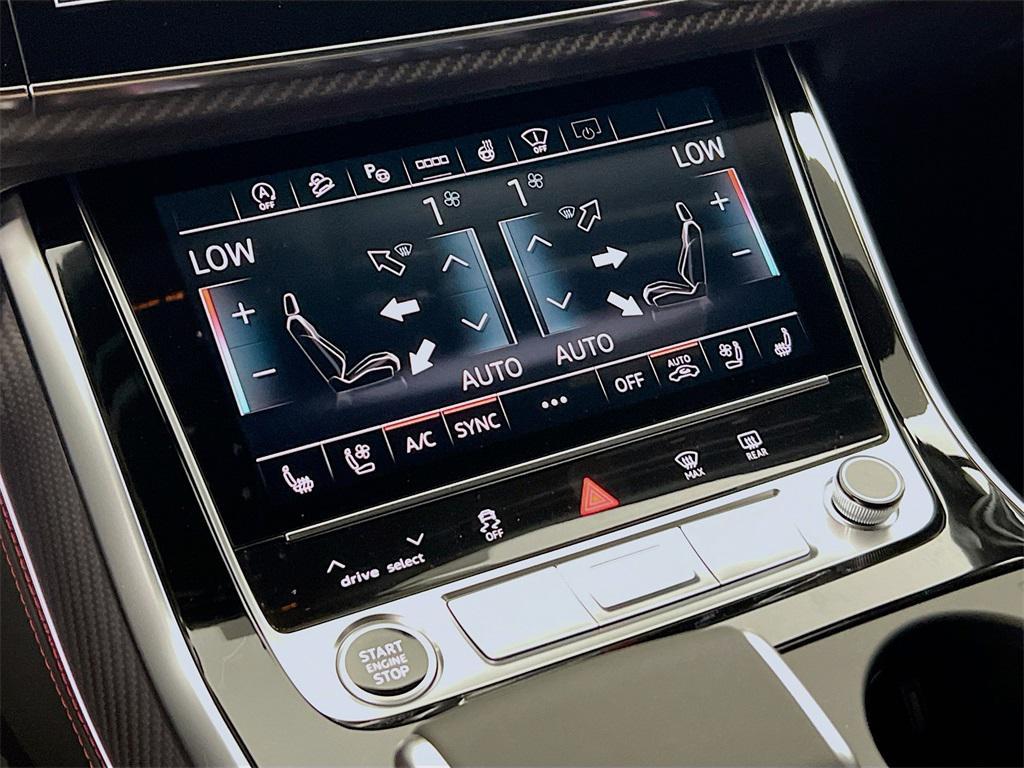 new 2026 Audi Q7 car, priced at $90,716