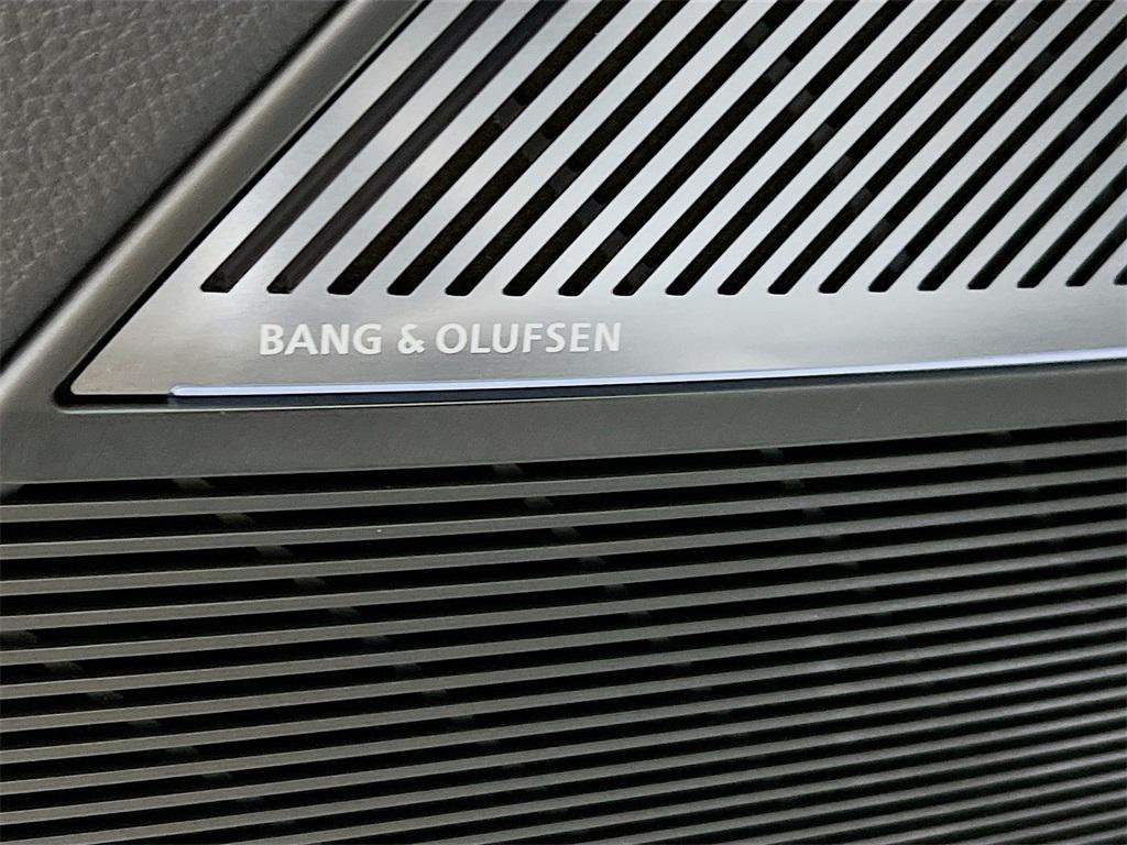 new 2026 Audi Q7 car, priced at $90,716