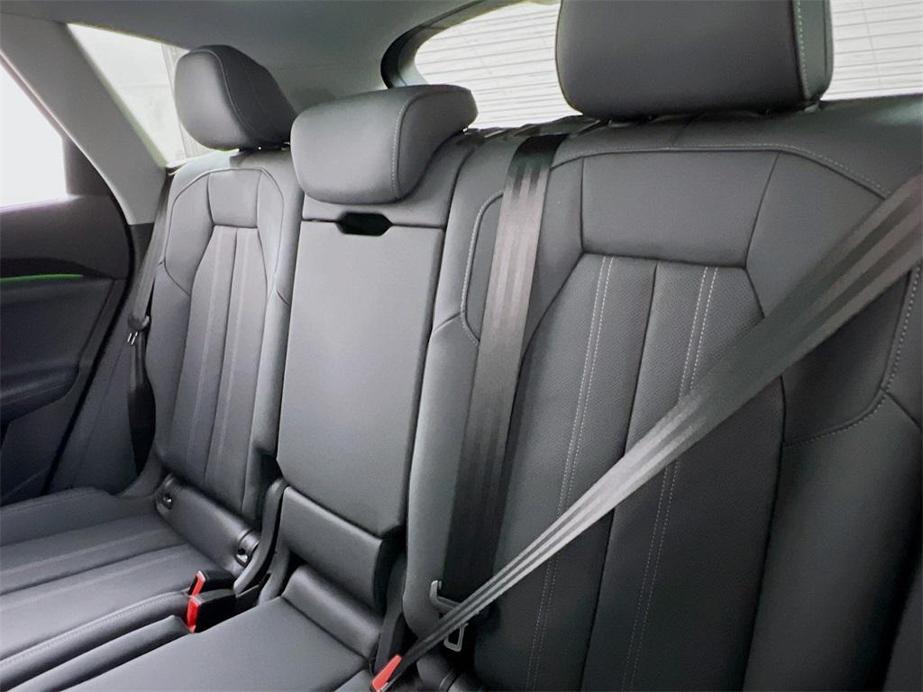new 2025 Audi Q5 car, priced at $56,396