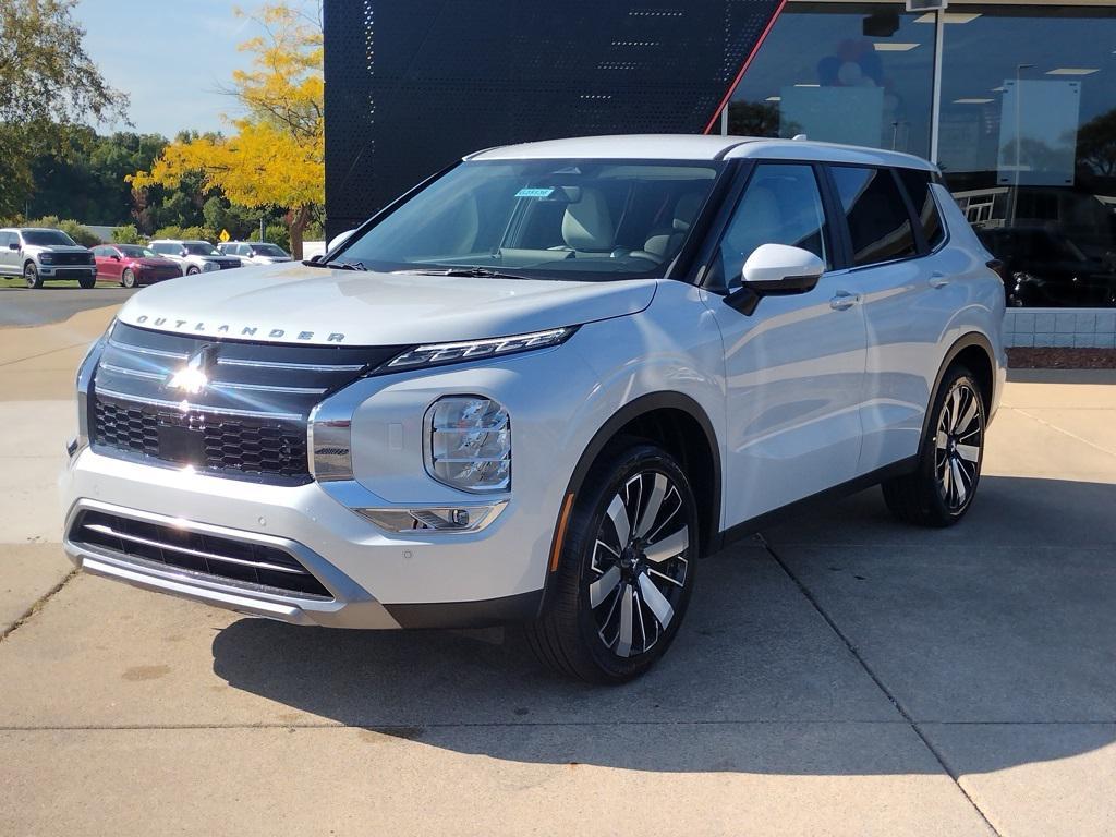 new 2025 Mitsubishi Outlander car, priced at $35,500