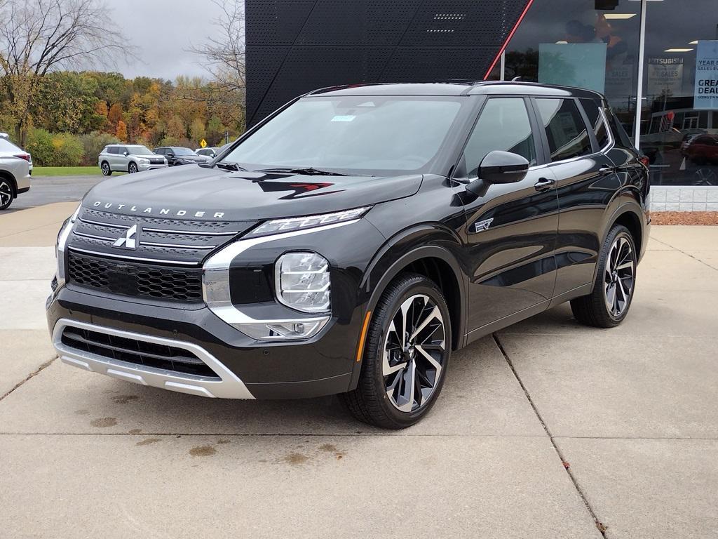 new 2025 Mitsubishi Outlander PHEV car, priced at $46,000