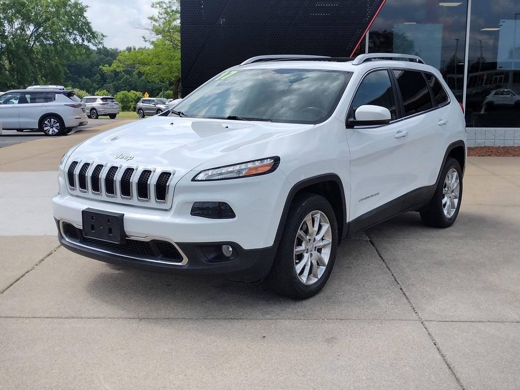 used 2017 Jeep Cherokee car, priced at $10,500
