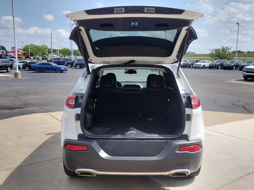used 2017 Jeep Cherokee car, priced at $10,500