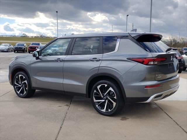 used 2024 Mitsubishi Outlander car, priced at $35,000