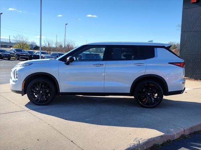 used 2023 Mitsubishi Outlander car, priced at $28,500