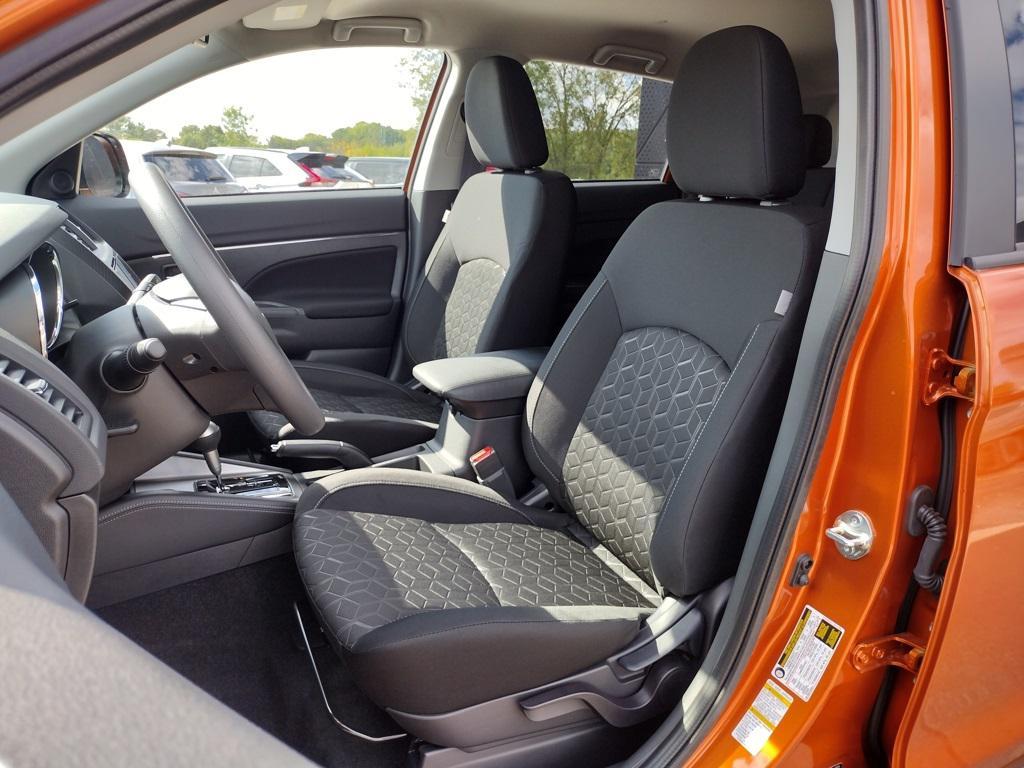 new 2025 Mitsubishi Outlander Sport car, priced at $26,500