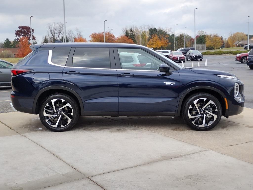 new 2025 Mitsubishi Outlander PHEV car, priced at $46,500