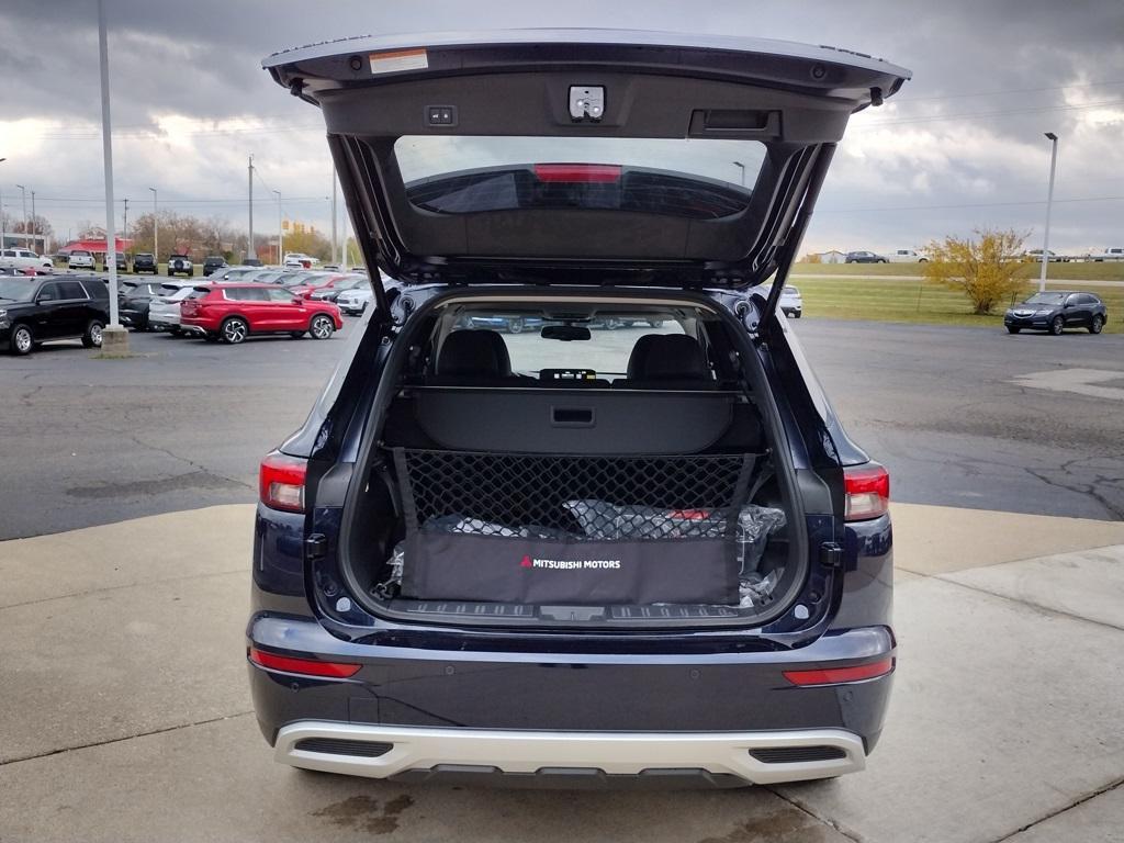 new 2025 Mitsubishi Outlander PHEV car, priced at $46,500