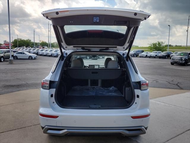 new 2025 Mitsubishi Outlander car, priced at $39,000