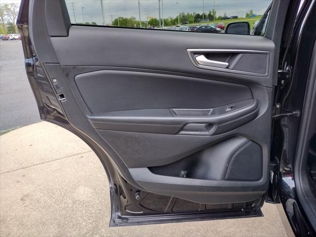 used 2024 Ford Edge car, priced at $25,000