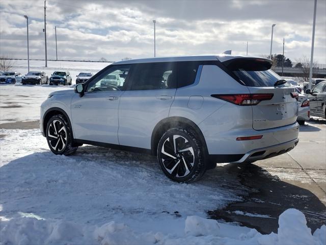 new 2025 Mitsubishi Outlander PHEV car, priced at $44,000