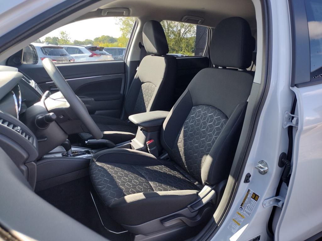 new 2025 Mitsubishi Outlander Sport car, priced at $27,000