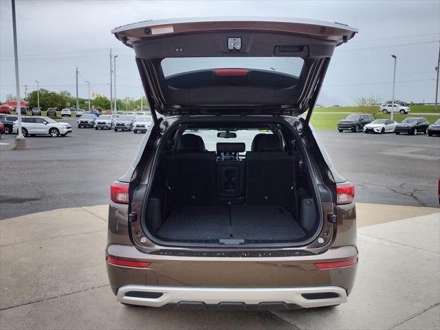 used 2022 Mitsubishi Outlander car, priced at $25,500