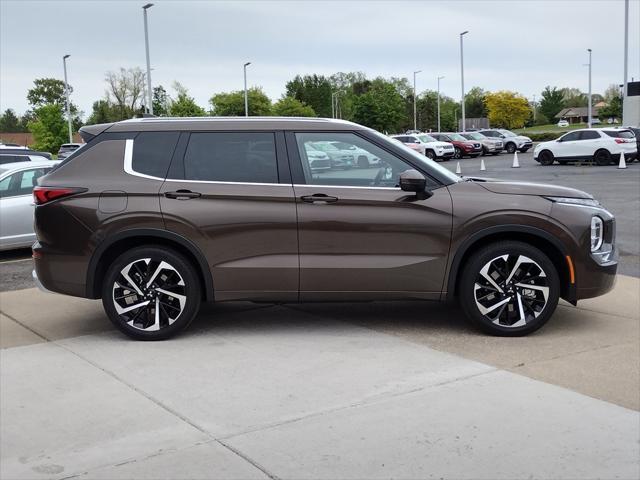 used 2022 Mitsubishi Outlander car, priced at $25,500