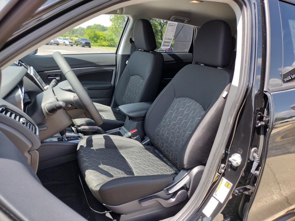 new 2025 Mitsubishi Outlander Sport car, priced at $28,000