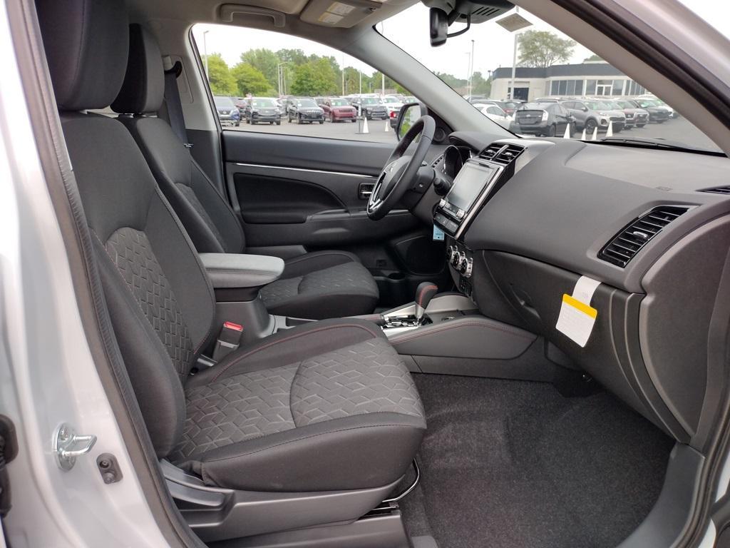 new 2025 Mitsubishi Outlander Sport car, priced at $28,000