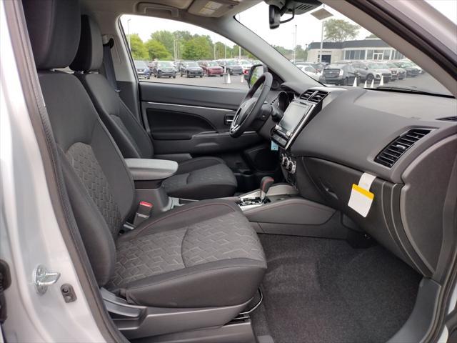 new 2025 Mitsubishi Outlander Sport car, priced at $28,500