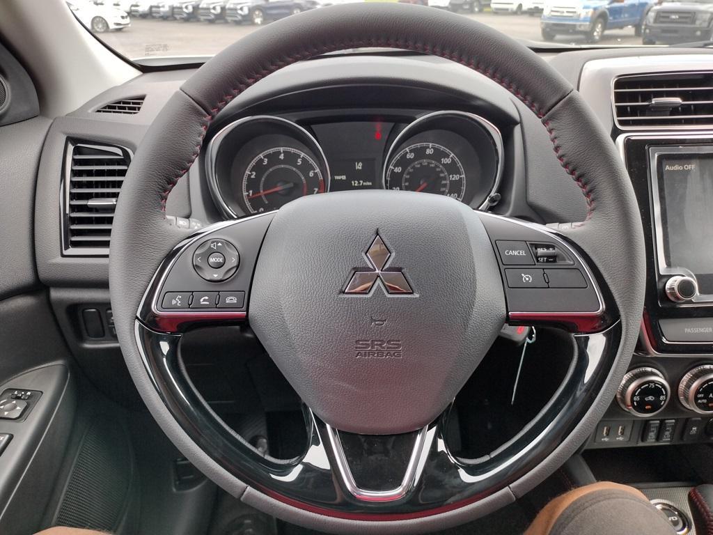 new 2025 Mitsubishi Outlander Sport car, priced at $28,000