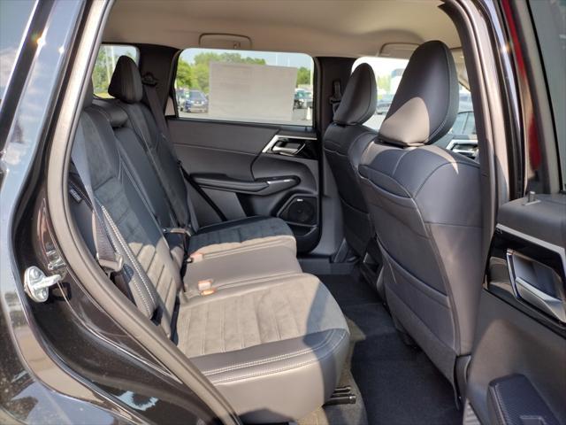 new 2025 Mitsubishi Outlander car, priced at $36,000