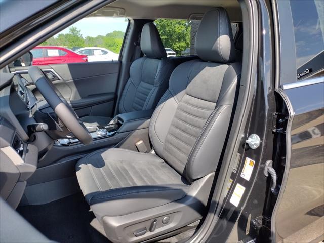 new 2025 Mitsubishi Outlander car, priced at $35,500