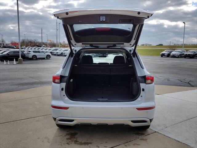 new 2024 Mitsubishi Outlander car, priced at $33,000