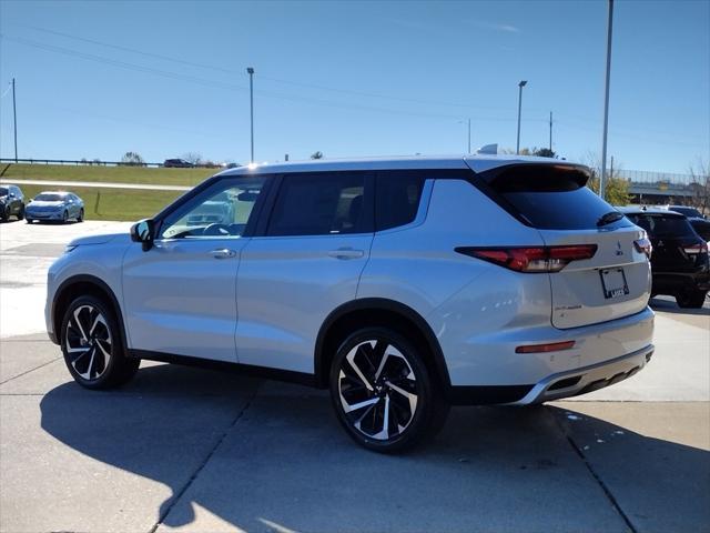 new 2024 Mitsubishi Outlander car, priced at $33,500