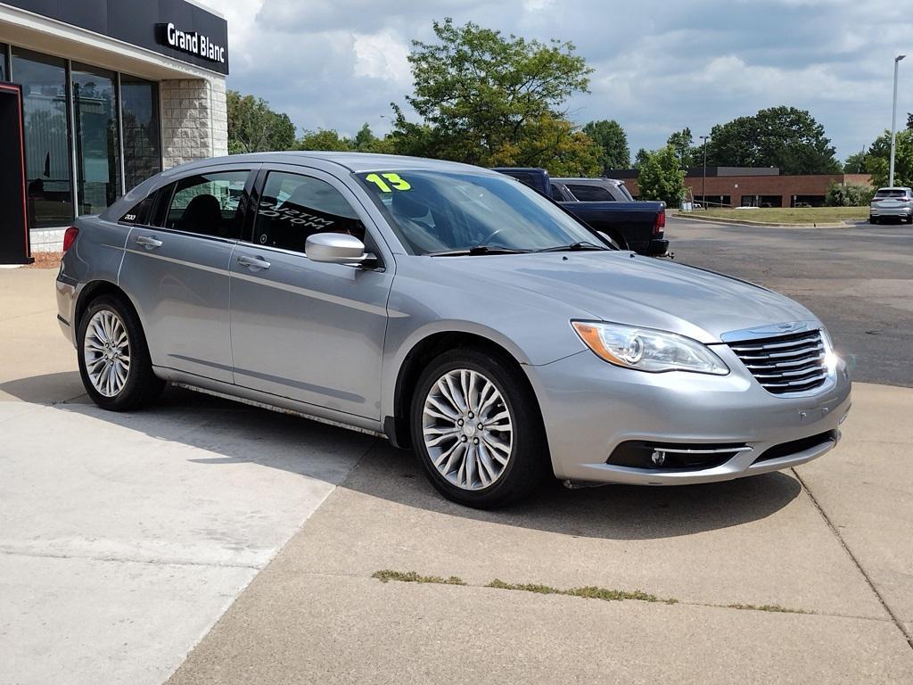 used 2013 Chrysler 200 car, priced at $7,250