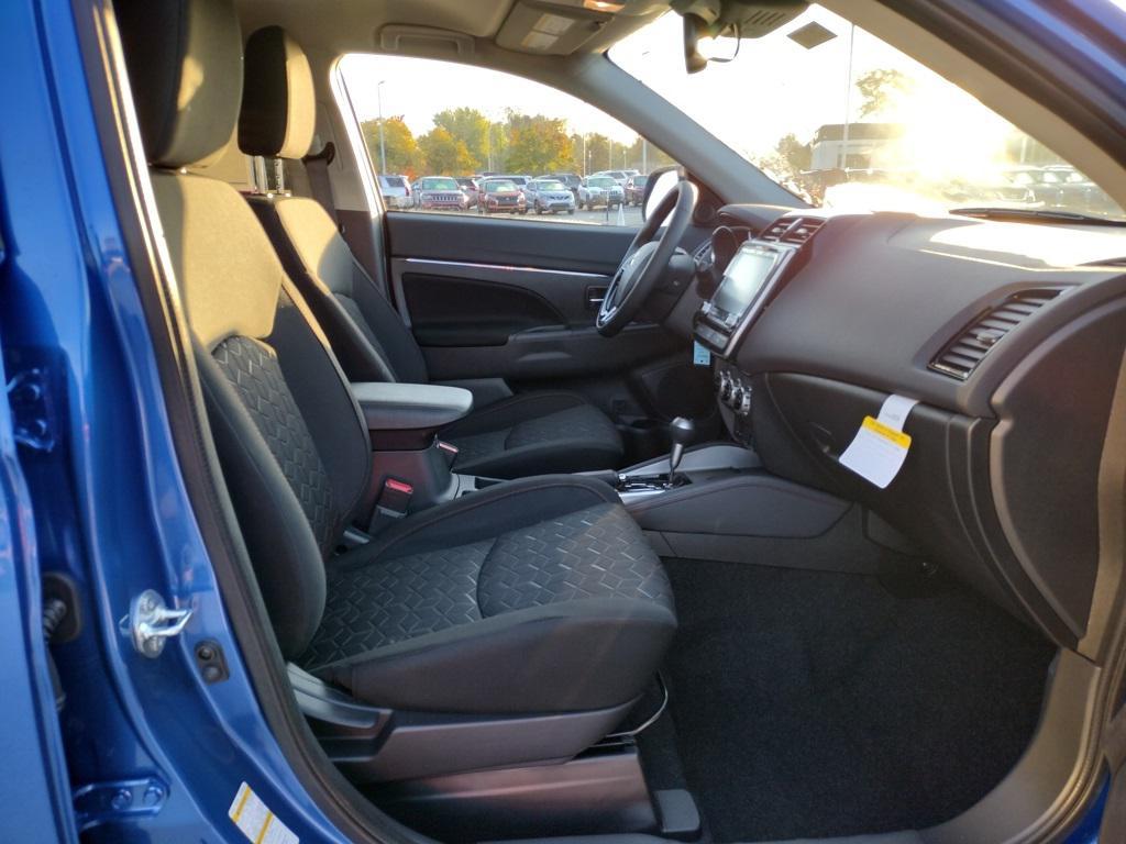 new 2025 Mitsubishi Outlander Sport car, priced at $28,000