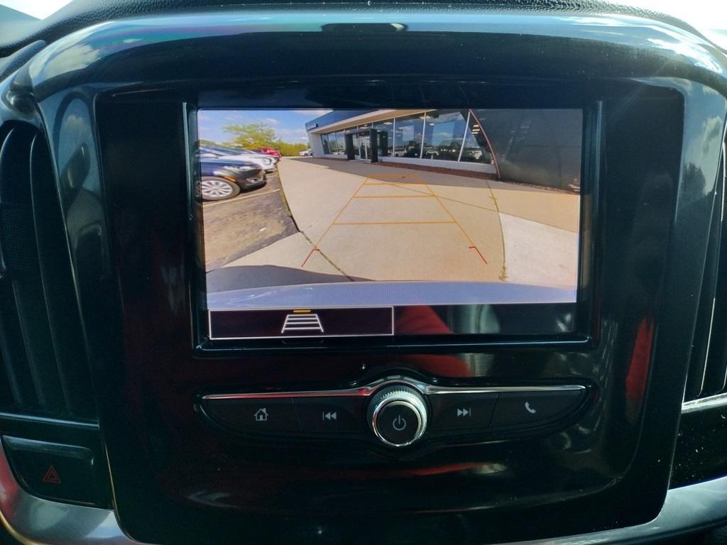 used 2020 Chevrolet Traverse car, priced at $16,500