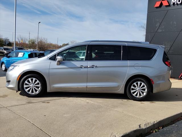 used 2019 Chrysler Pacifica car, priced at $16,500