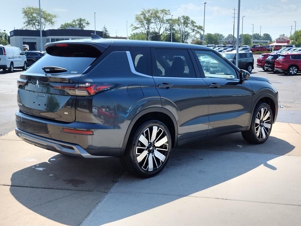 new 2025 Mitsubishi Outlander car, priced at $37,500