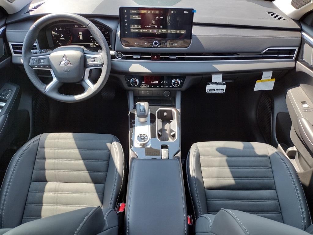 new 2025 Mitsubishi Outlander car, priced at $37,500