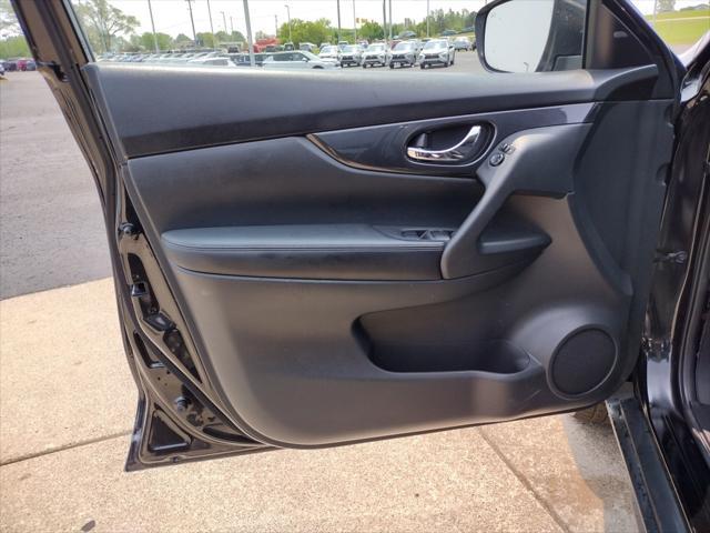 used 2019 Nissan Rogue car, priced at $14,000