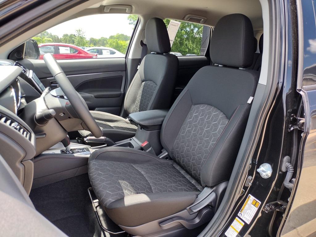 new 2025 Mitsubishi Outlander Sport car, priced at $28,000