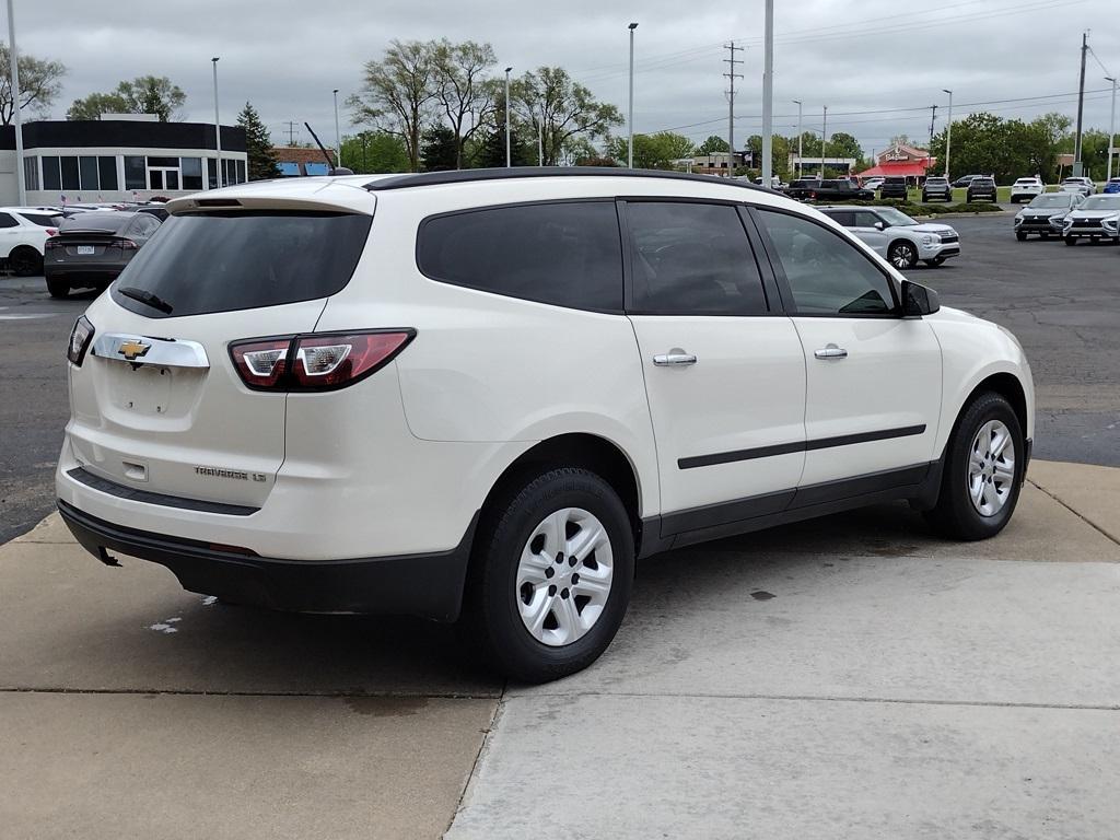 used 2015 Chevrolet Traverse car, priced at $7,750