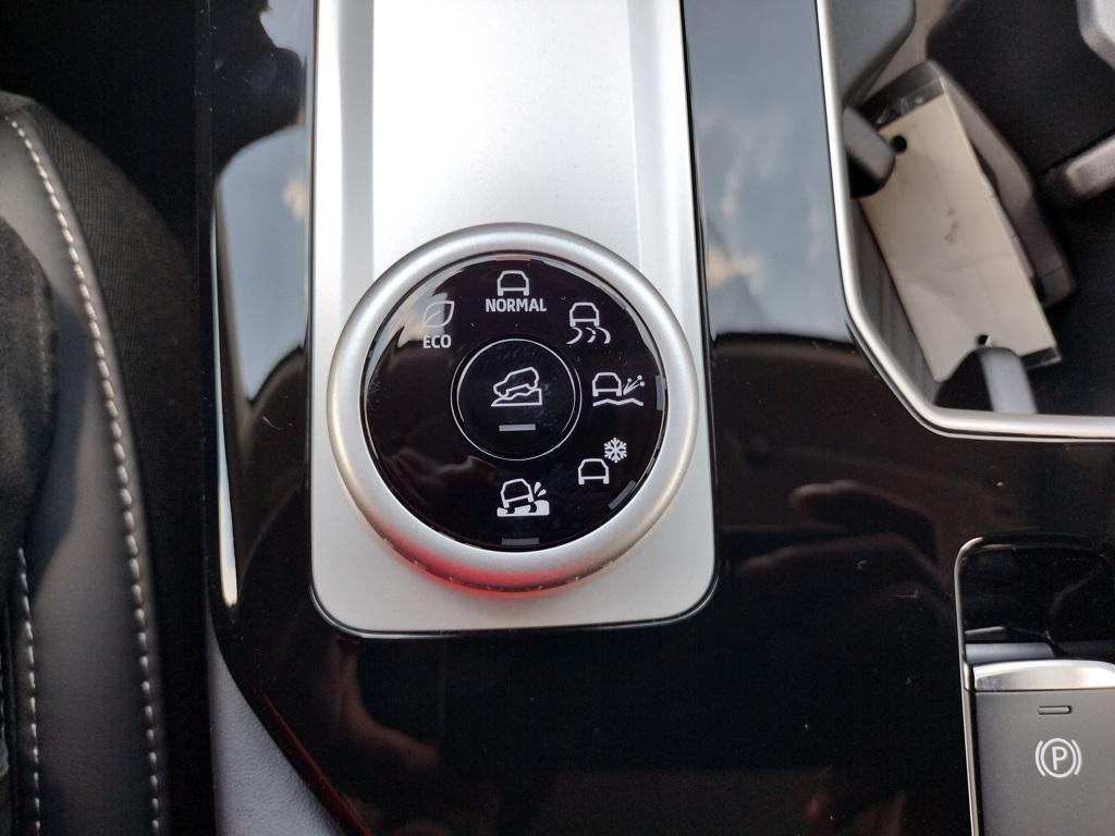 new 2025 Mitsubishi Outlander car, priced at $37,500