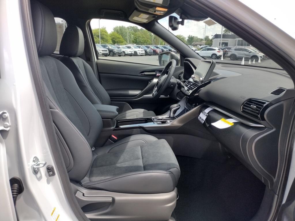 new 2025 Mitsubishi Eclipse Cross car, priced at $31,500