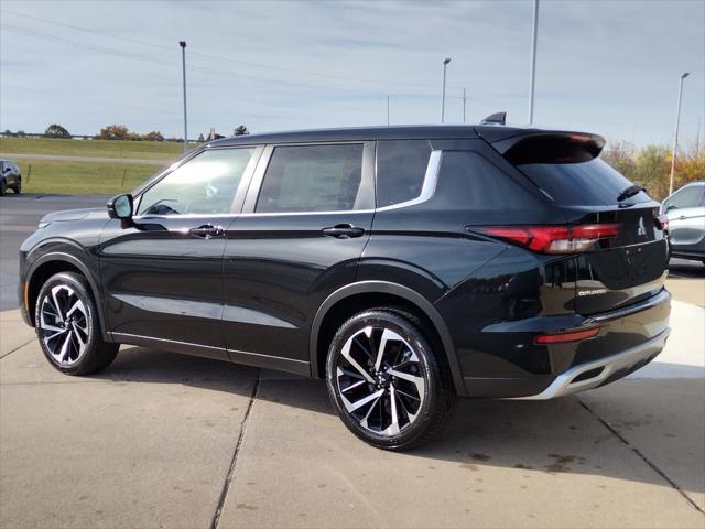 new 2024 Mitsubishi Outlander car, priced at $36,015