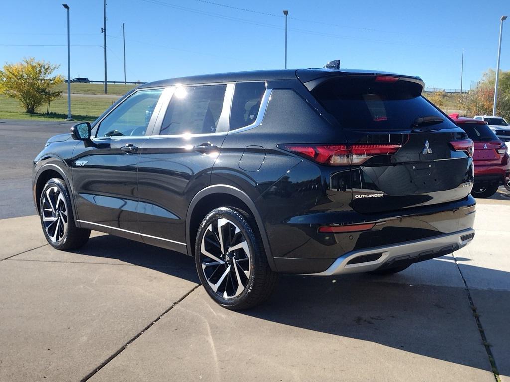 new 2025 Mitsubishi Outlander PHEV car, priced at $44,000