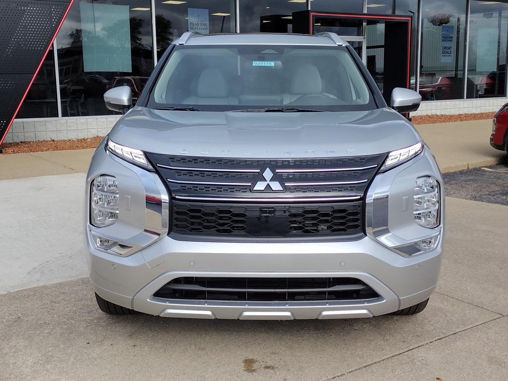 new 2025 Mitsubishi Outlander PHEV car, priced at $47,000