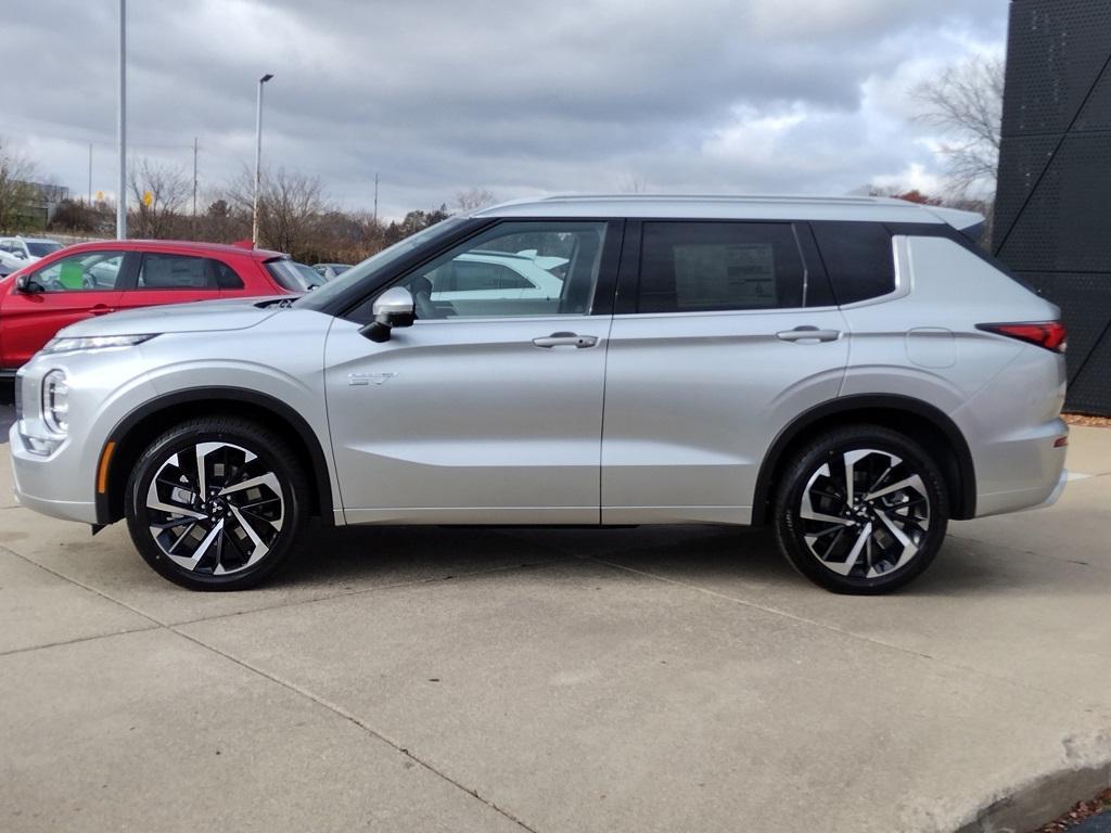 new 2025 Mitsubishi Outlander PHEV car, priced at $47,000