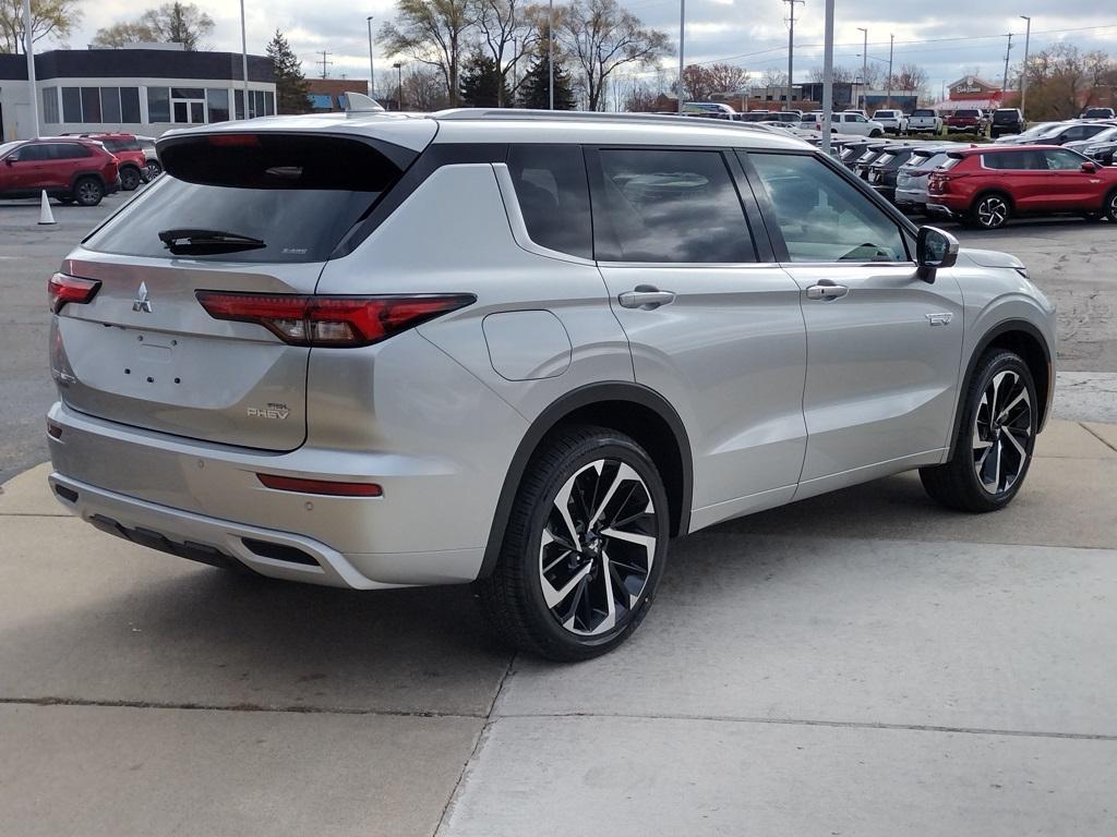 new 2025 Mitsubishi Outlander PHEV car, priced at $47,000