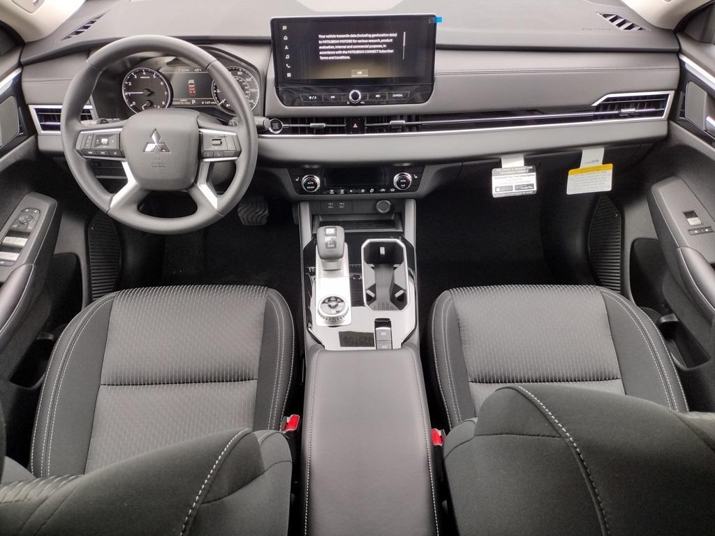 new 2025 Mitsubishi Outlander car, priced at $32,500
