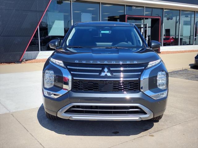 new 2025 Mitsubishi Outlander car, priced at $38,000
