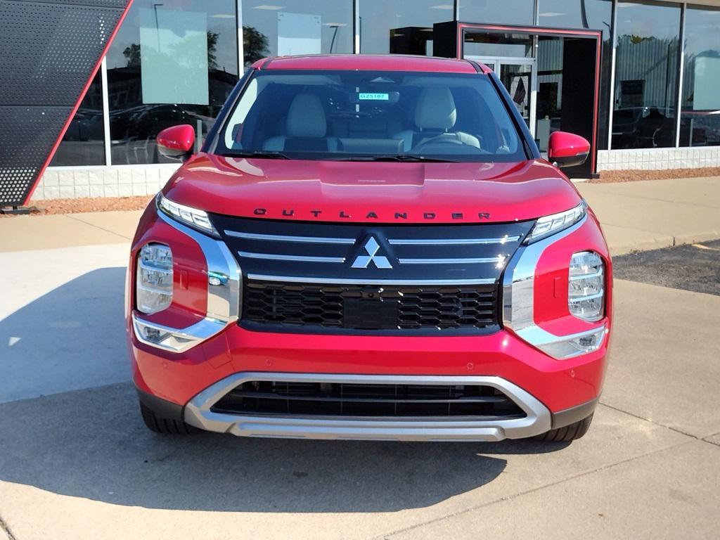 new 2025 Mitsubishi Outlander car, priced at $38,500