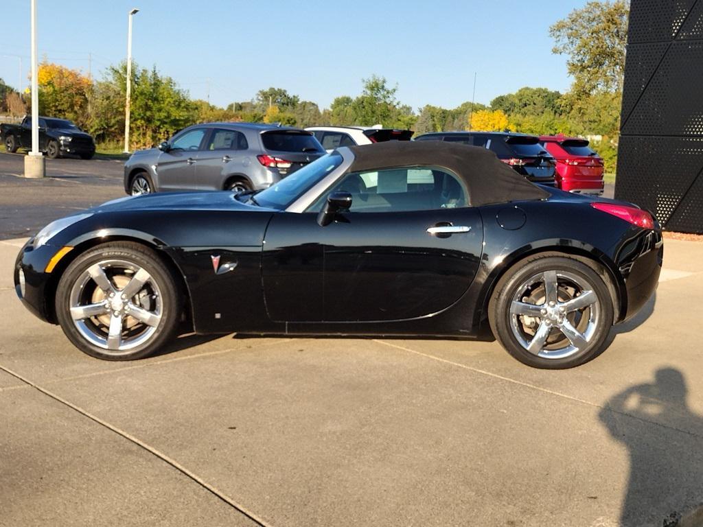 used 2006 Pontiac Solstice car, priced at $8,000