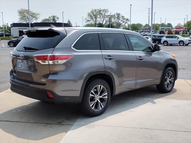 used 2016 Toyota Highlander car, priced at $20,500