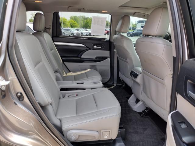 used 2016 Toyota Highlander car, priced at $20,500